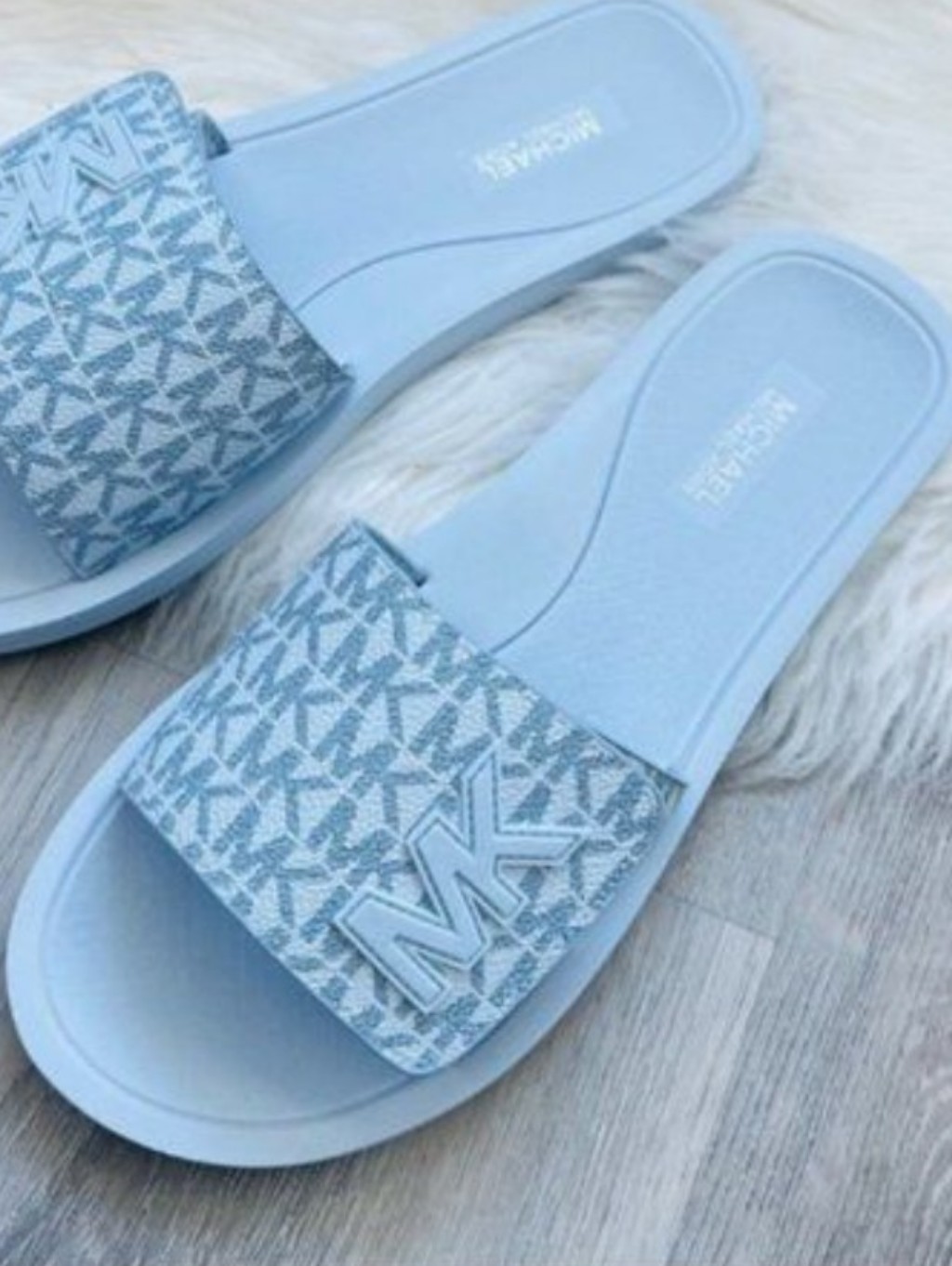 Michael Kors Pastel Blue Mk Monogram Slide Sandals Size 11 Women's Nwot 55